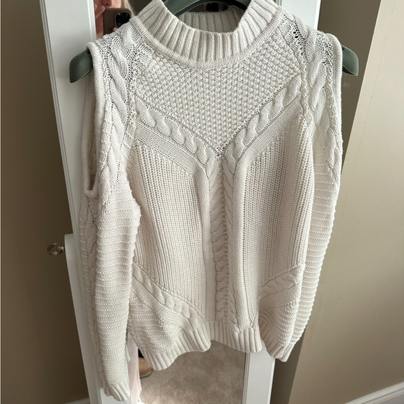 2/$20 H&M cold shoulder ivory knit sweater xs - Picture 3 of 4